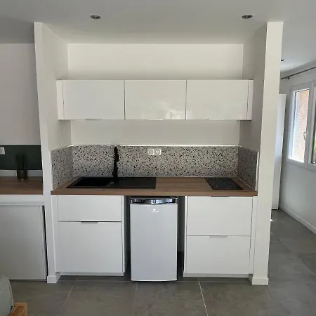 Apartment Studio Rez-de-villa, Proche Centre