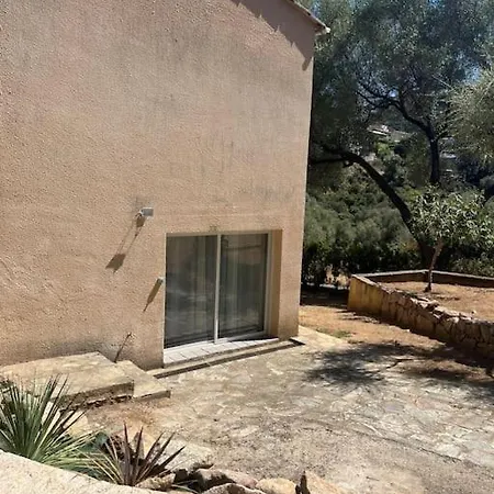 Studio Rez-de-villa, Proche Centre Apartment Ajaccio (Corsica)